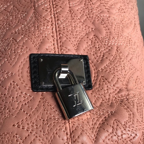 RARE Antheia Blush Mahina LAMBSKIN LOUIS VUITTON-Excellent Condition - Picture 13 of 14